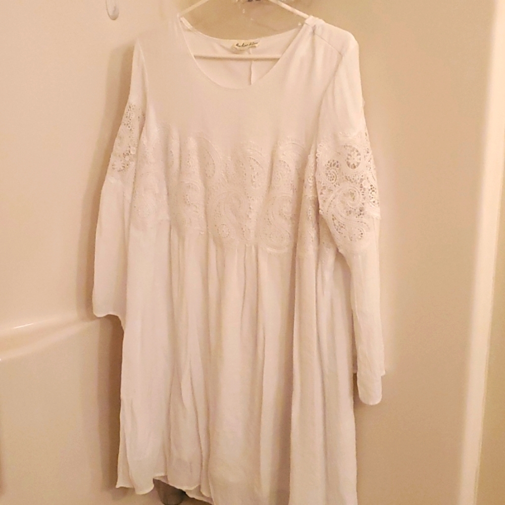 Women White Knee Length Dress
